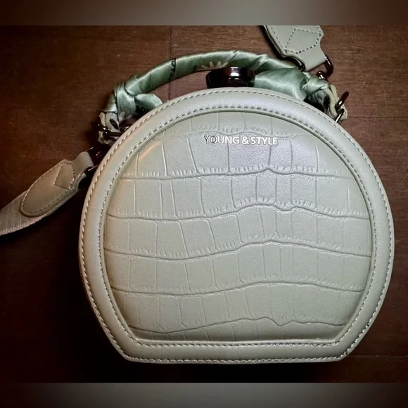 Mint Green Croc-Embossed Mini Bag - Picture 3 of 16